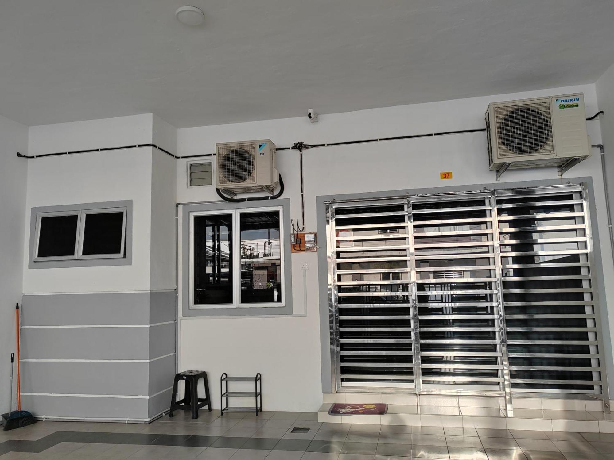 My Homestay Sitiawan - Astronaut Space House 8 Pax מראה חיצוני תמונה